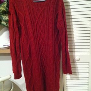 BURGANDY COLOR CABLE SWEATER DRESS
