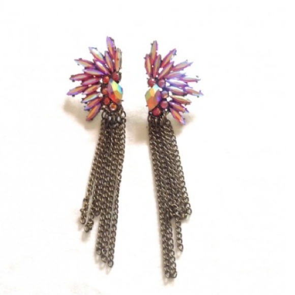 Iridescent rhinestone solid post earrings.