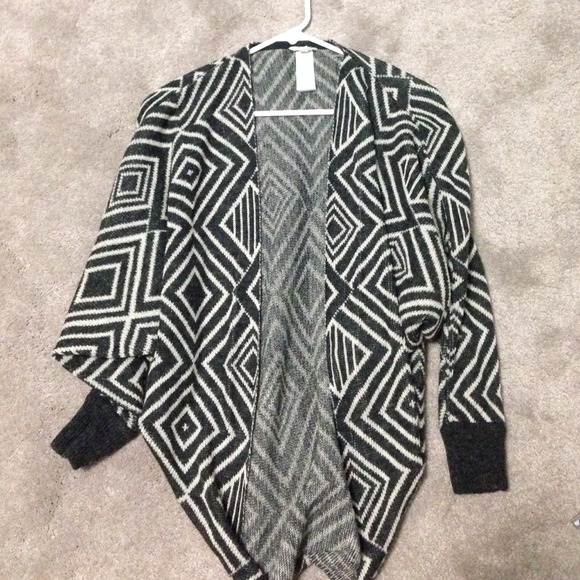 Tribal print knit cardigan
