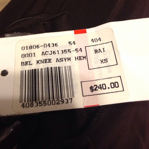 Host Pick!🎉Beautiful BCBG Brown Halter Dress - Picture 2 of 3