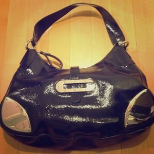 NEW Guess black purse!!