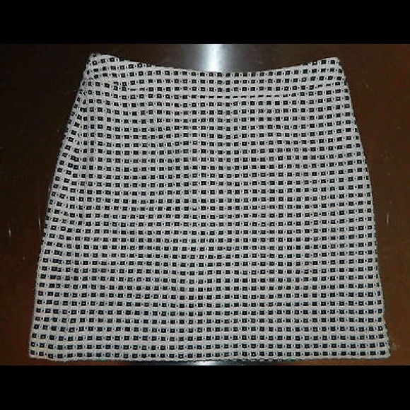 Banana Republic checkered skirt size 6