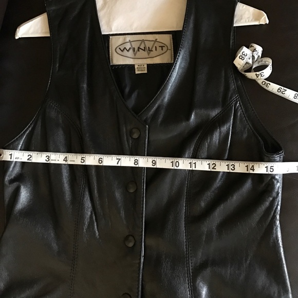 100% Leather Black Vest - Picture 5 of 7