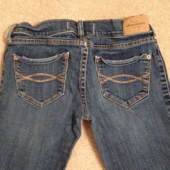 Abercrombie girls jeans