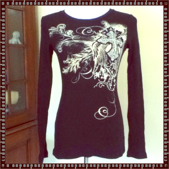 🚫Sold in Bundle🚫✨NWOT✨Long Sleeve T-shirt