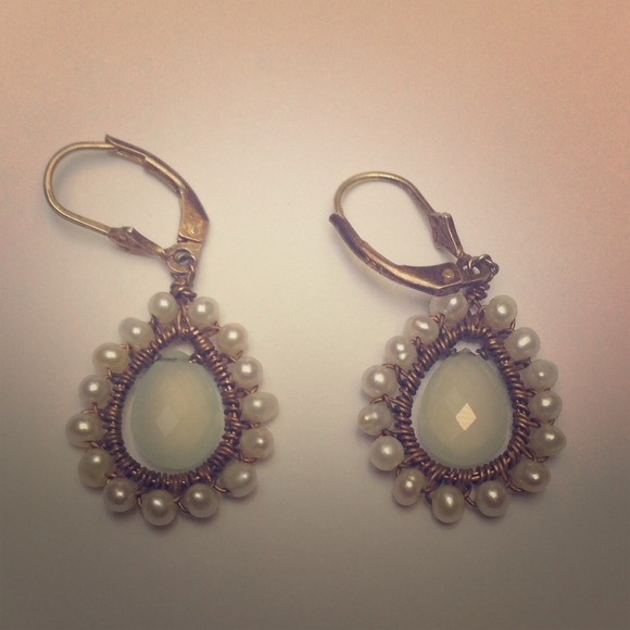 Gold teal & pearl accent earrings - new - Picture 1 of 1
