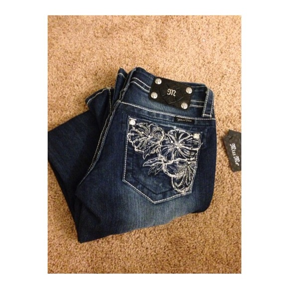 💛 Brand new miss me!