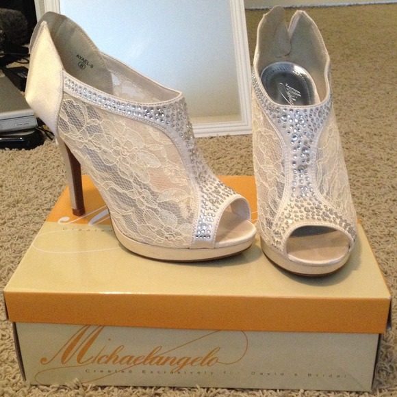 David bridal shoes - Picture 1 of 1