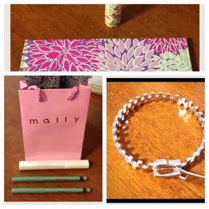 LOT OF 5 ITEMS 🚫RESERVED 🚫for bayleebanks