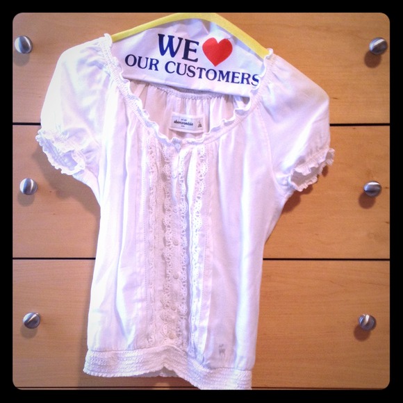 girls lace trim top