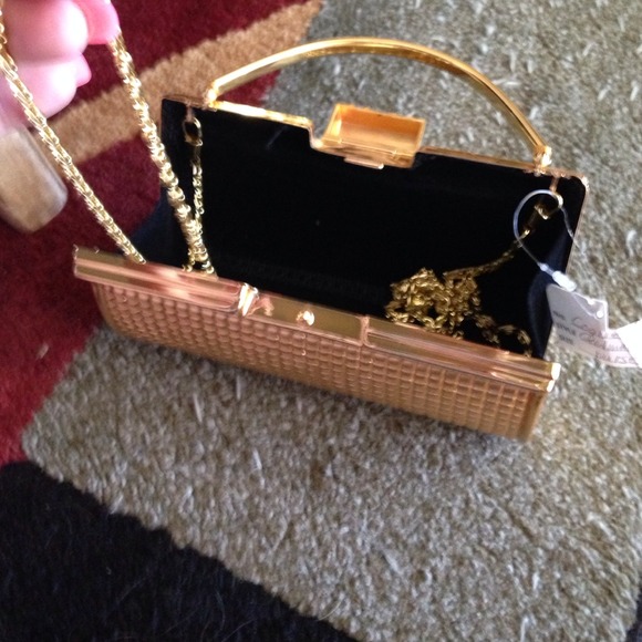 Clutch purse