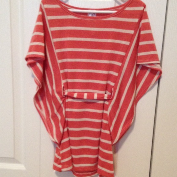 Coral striped top