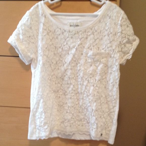 Girls Abercrombie lace T-shirt