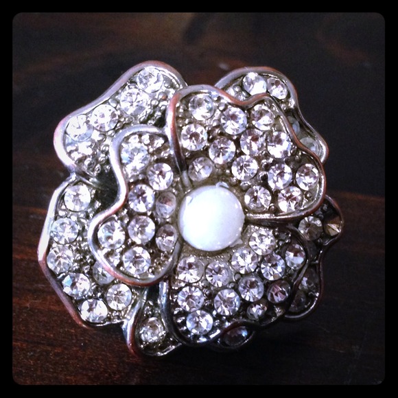 Gorgeous ring!