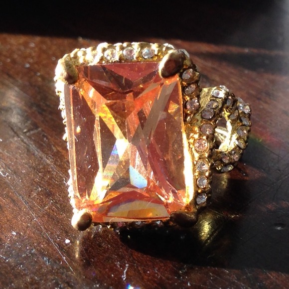Gorgeous ring!