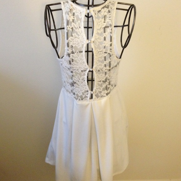 🚫Sold In Bundle🚫 - Picture 3 of 3