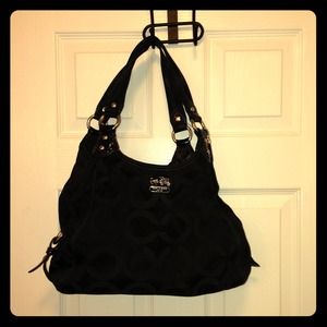 ✨Priced To Sell!!  ✨ authentic coach