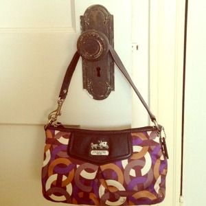 Purple/tan/taupe/ivory pattern bag