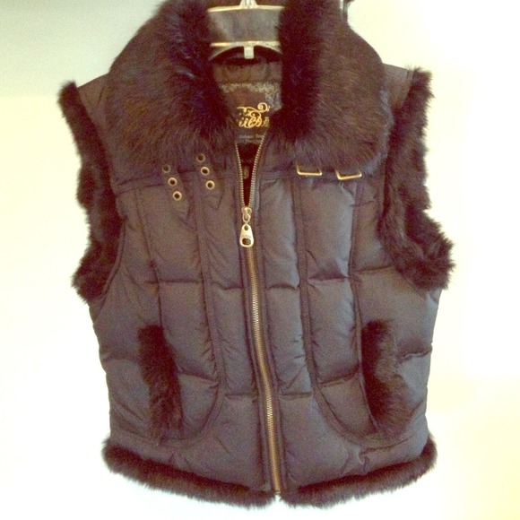 GUESS VEST