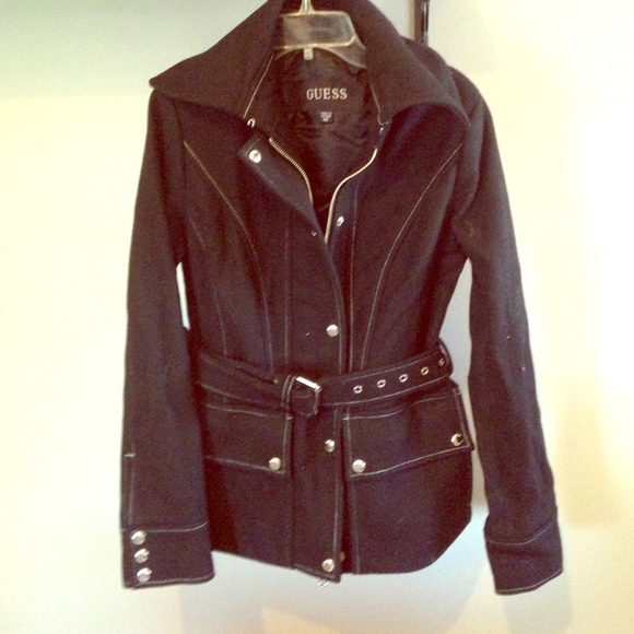 GUESS COAT