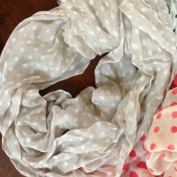 Scarves - Picture 4 of 4