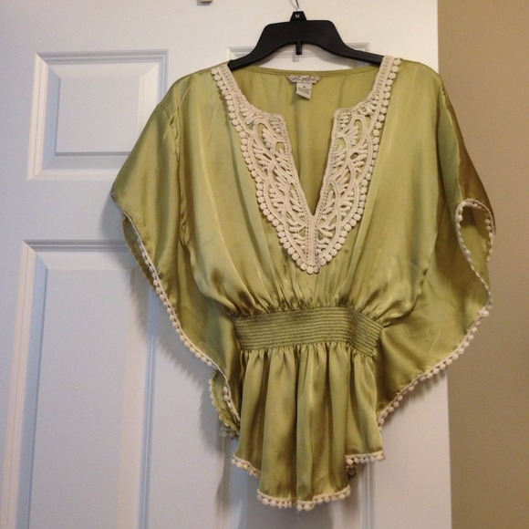 Light green trendy top