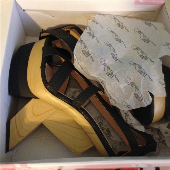 Wedges - Picture 2 of 3