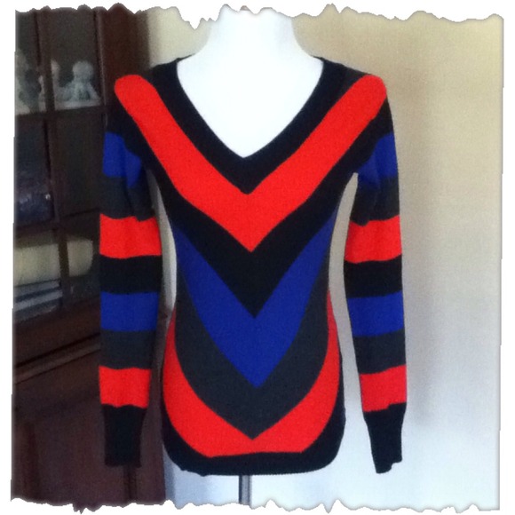 🚫SOLD in Bundle🚫🎉🎊Host Pick🎊🎉Colorful - Picture 3 of 4