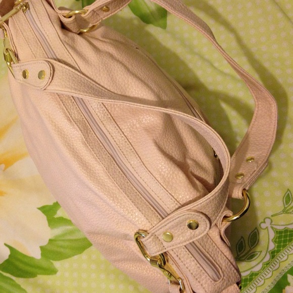 black Rivet hand bag - Picture 2 of 4