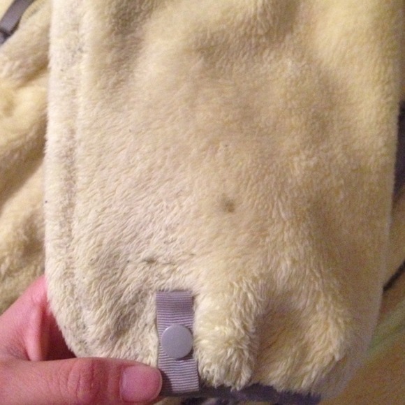 Yellow northface jacket - Picture 2 of 2
