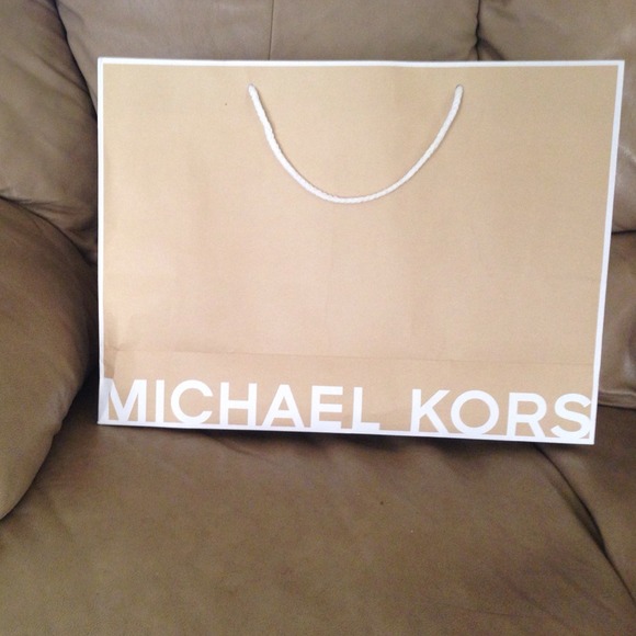 Michael Kors shop bag