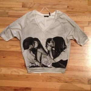 Guess love shirt