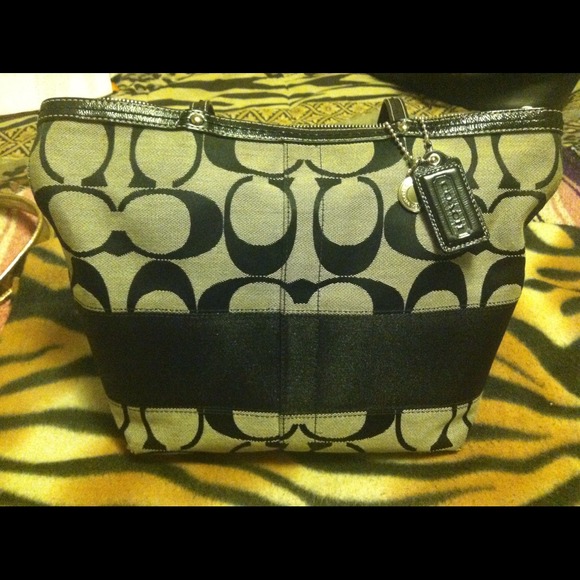 Bundle!Like new Authentic Signature Coach Tote