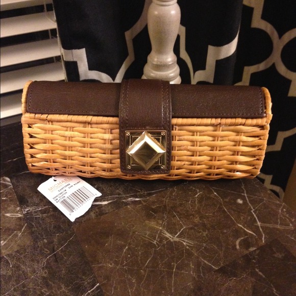 TRADED Michael Kors straw clutch bag leather