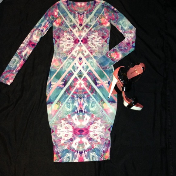 NWT Midi Bodycon Dress