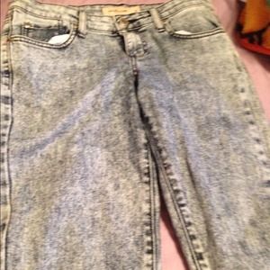 Acid wash jeans