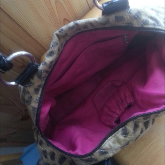 Leopard print/ hot pink handbag - Picture 2 of 3