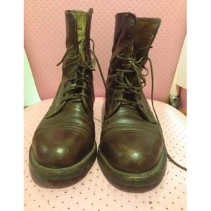 INCREDIBLE Vintage Brown Leather Boots