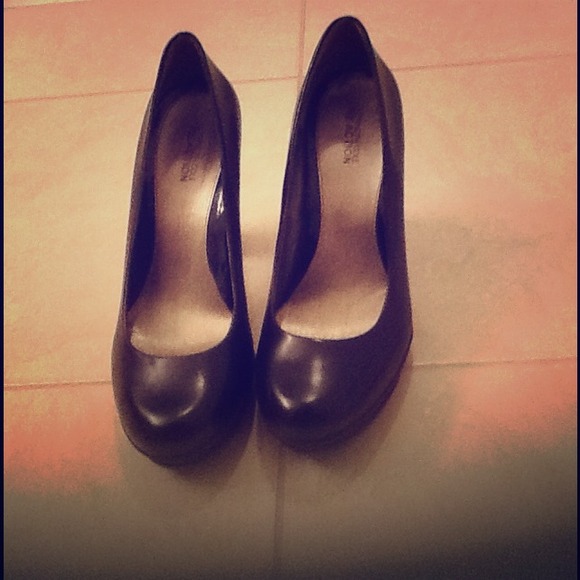 PRICE CUT-Size 9.5 Black leather platform heels.