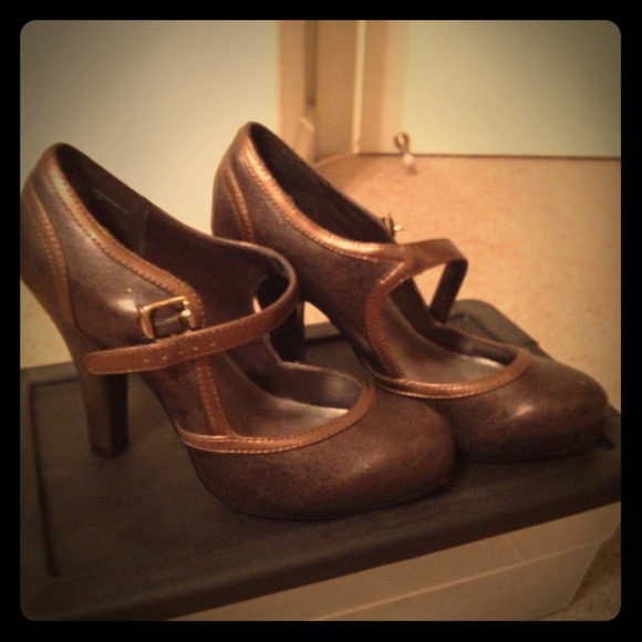 🔆 Reserved 🔆 Ellemeno Heels - Never worn out