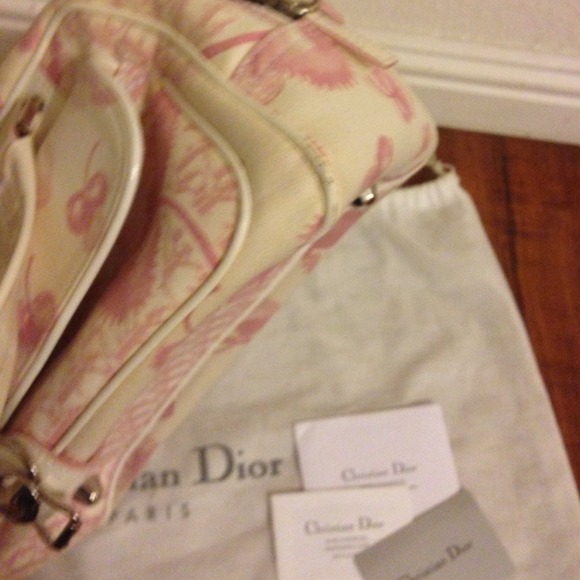 ✖️GONE✖️ Christian Dior small bag - Picture 4 of 4