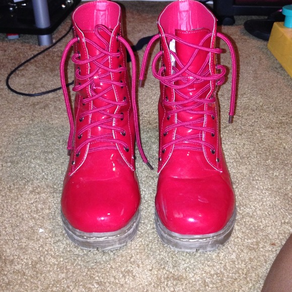 🔴sold🔴 Red low cut boots