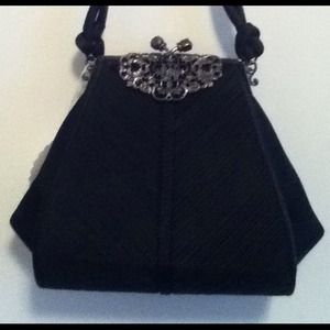 Weave cocktail clutch