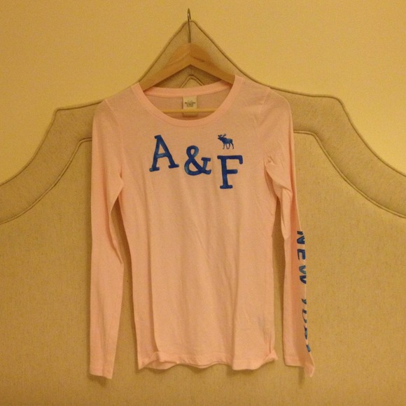 Abercrombie & Fitch Pink Long Sleeve T-Shirt