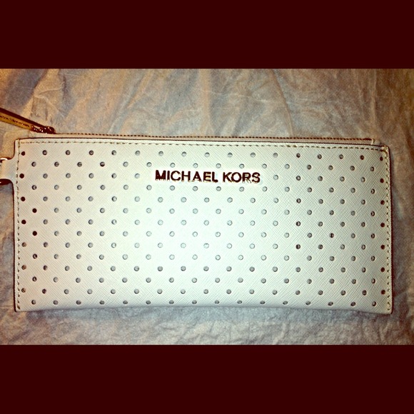Michael Kors Clutch