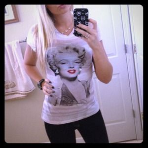 Marilyn Monroe rhinestone shirt!