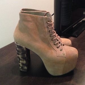 REDUCED Jeffrey Campbell Lita 8.5 in Taupe