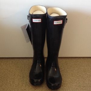 Hunter original gloss rain boots black size 7
