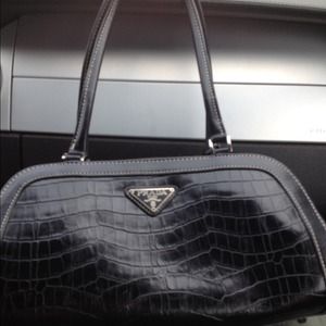 Black purse good & clean condition no trade lowest