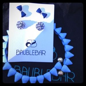 Earrings and bracelet